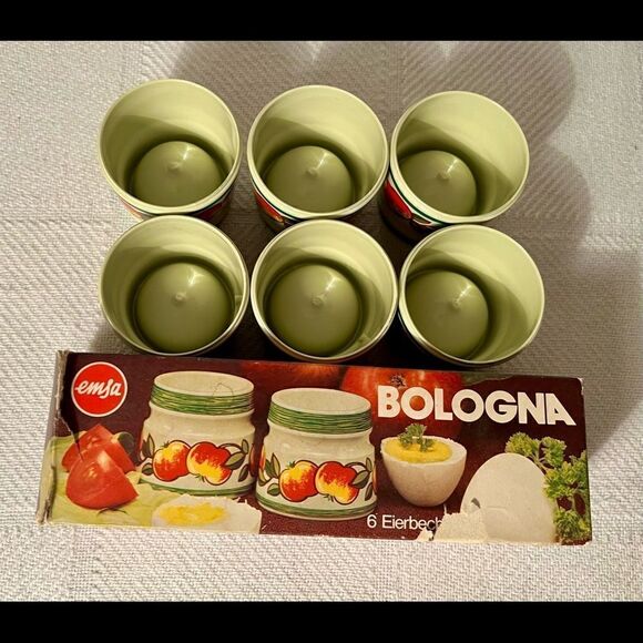 6 Vintage 1970’s Emsa West Germany Plastic Egg Cups W Box Set EUC Peach Pattern. - Picture 12 of 12